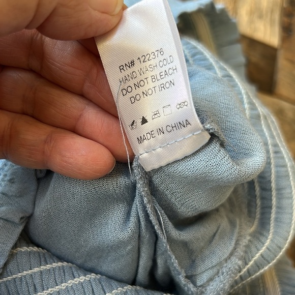 Vestique Stand Out Ruffle Skort Blue NWT Size Medium - Picture 7 of 8